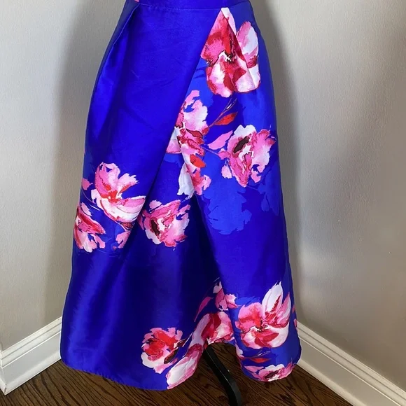 By & By floral dress - Picture 3 of 9